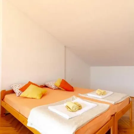 Radic Apartment *
